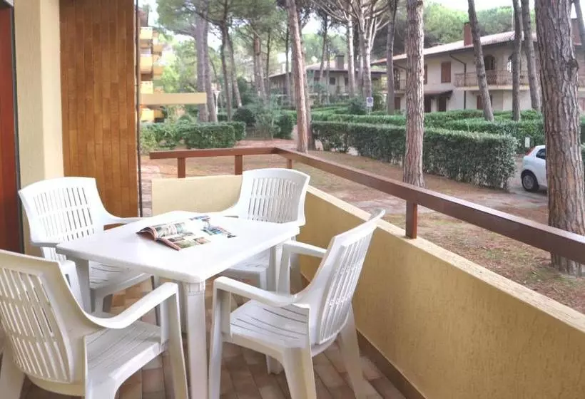 هتل Michelangelo Beach Apartements