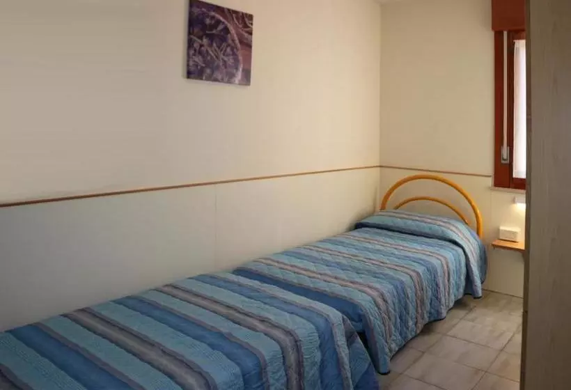 هتل Michelangelo Beach Apartements
