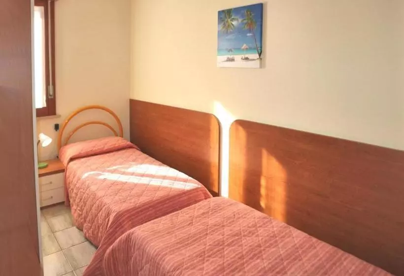 هتل Michelangelo Beach Apartements
