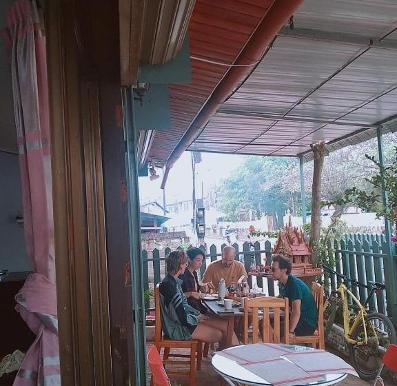 هتل Pp Guesthouse