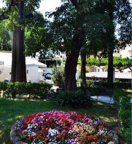 호텔 Relais La Rupe