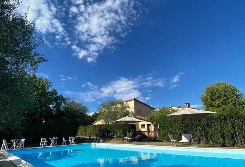 ホテル Residence Golf Club Ristorante Centanni