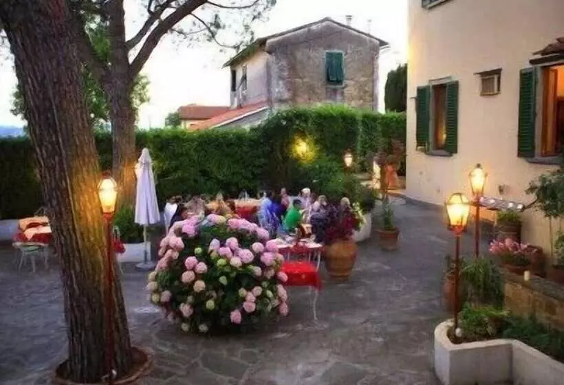 Hotelli Residence Golf Club Ristorante Centanni