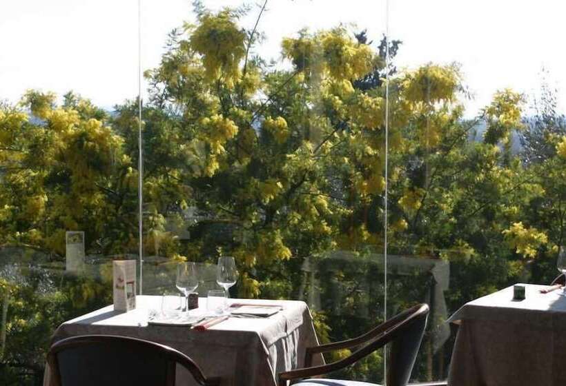 ホテル Residence Golf Club Ristorante Centanni