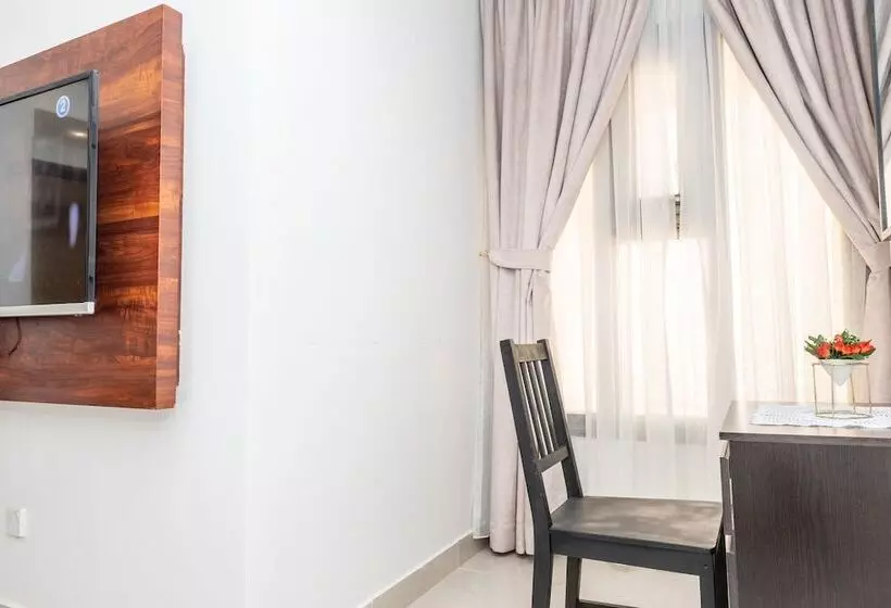 هتل Safari House Suite