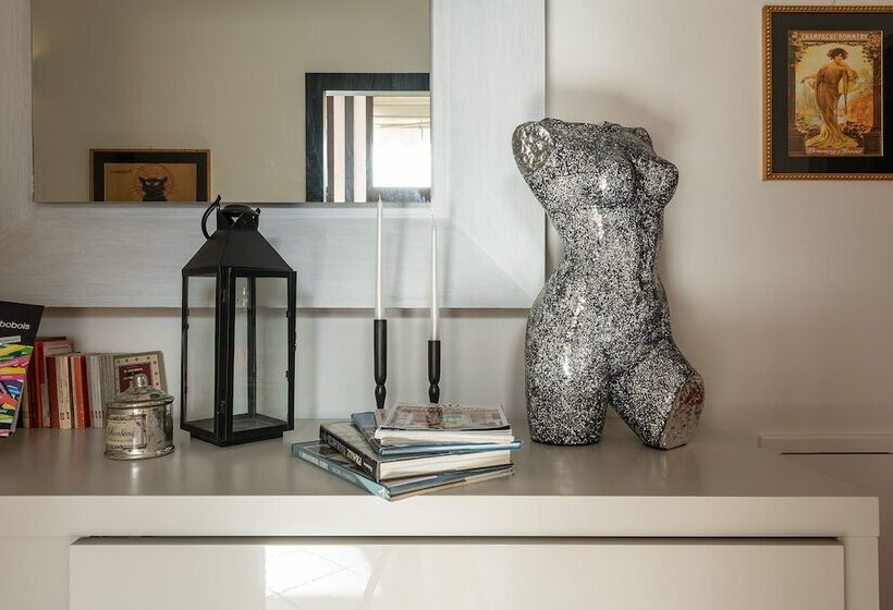 호텔 Snob Luxury Suite