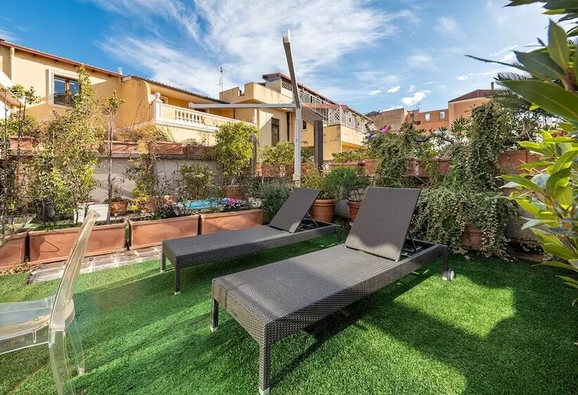Hotelli Snob Luxury Suite