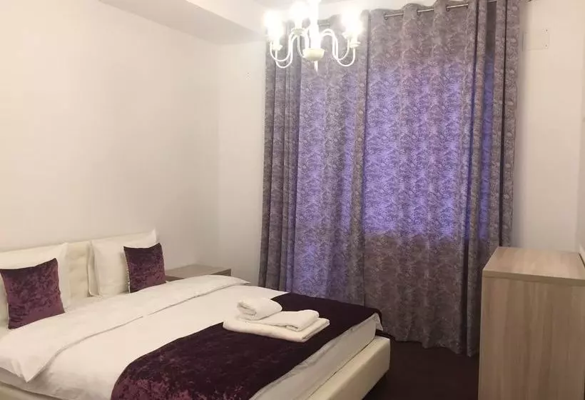 هتل The Arc Residence