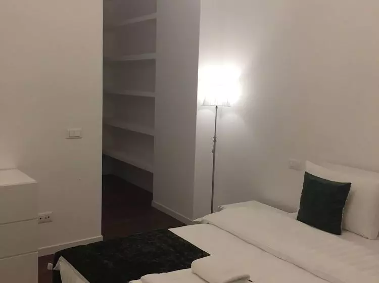 هتل The Arc Residence