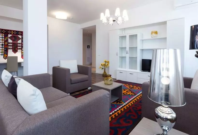 هتل The Arc Residence