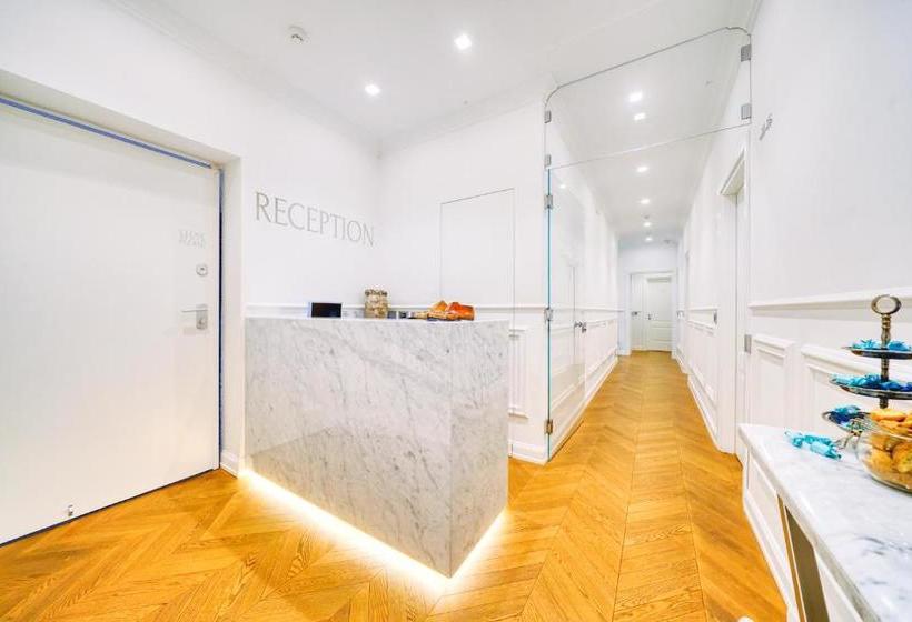 فندق Via Chiodo Luxury Rooms