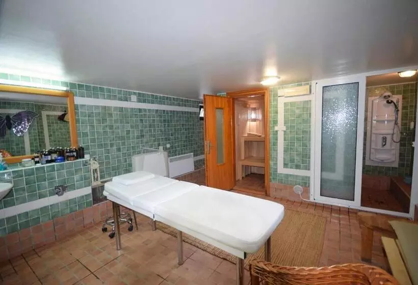 Aparthotel Villa Lav