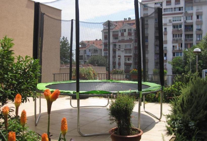 هتل Apartments City Center