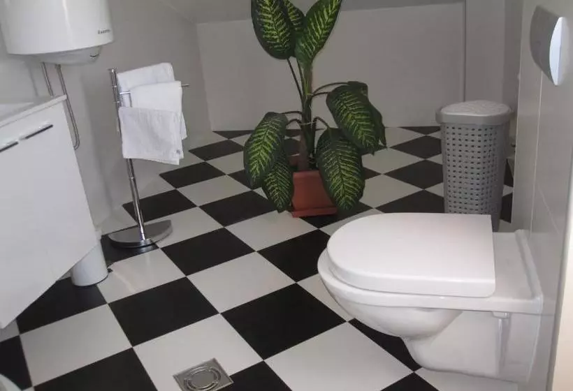 هتل Apartments City Center