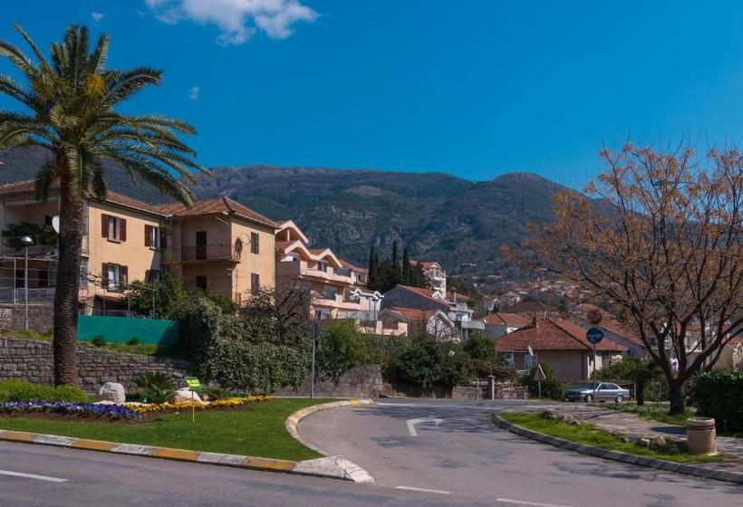 هتل Apartments City Center