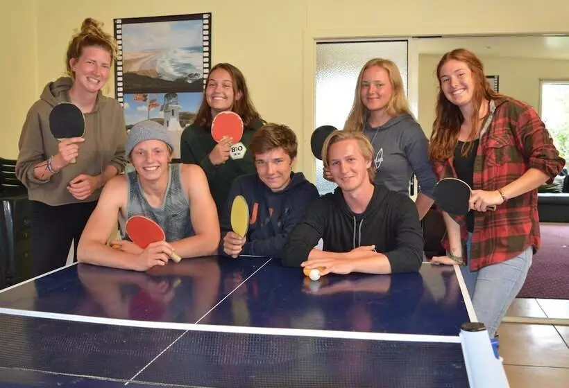 Hotelli Beachcomber Lodge & Backpacker