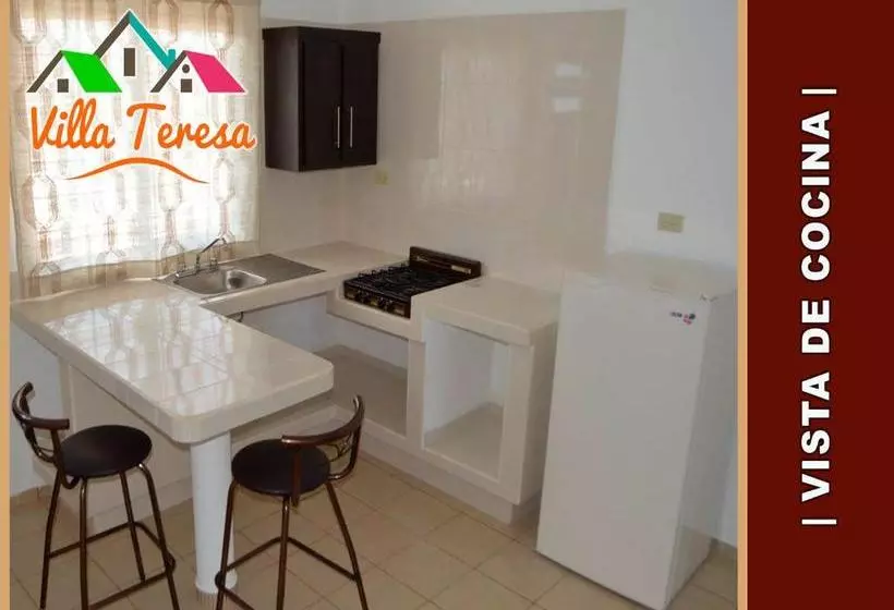 ホテル Departamentos & Suites Villa Teresa