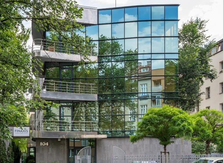 Otel Friendhouse Apartments - Apart