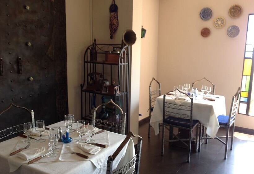 هتل Hôtel Le Riad