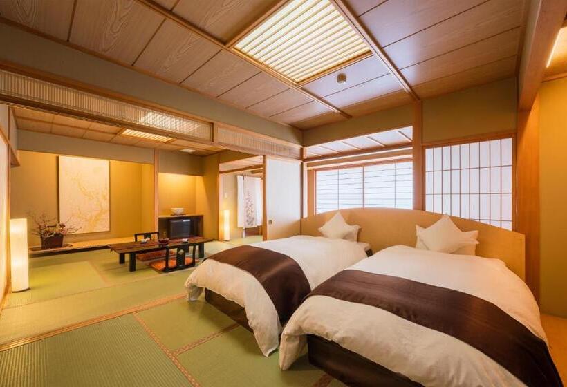 בית מלון כפרי Ichiraku Tendo Spa & Brewery