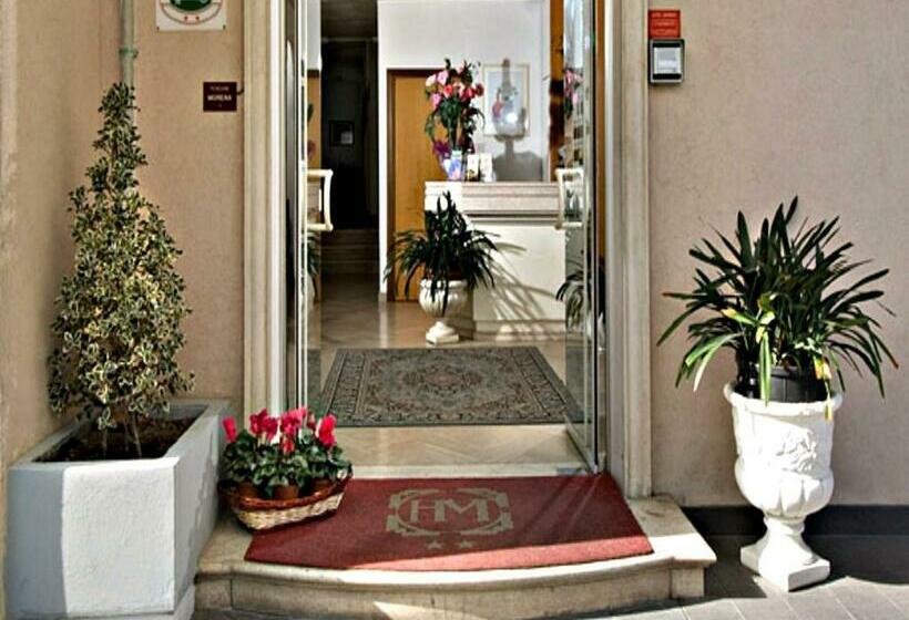 בית מלון כפרי Morena Riccione Centrale