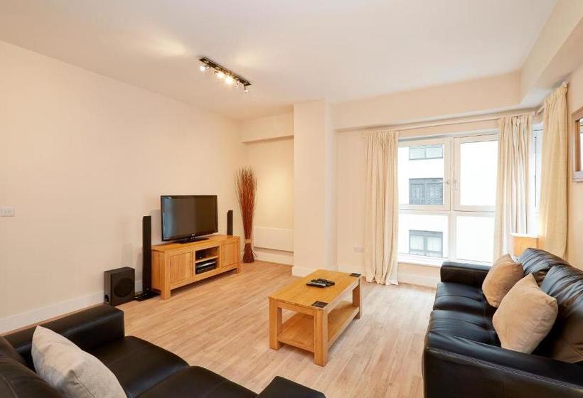 호텔 Skyline Plaza By Flying Butler