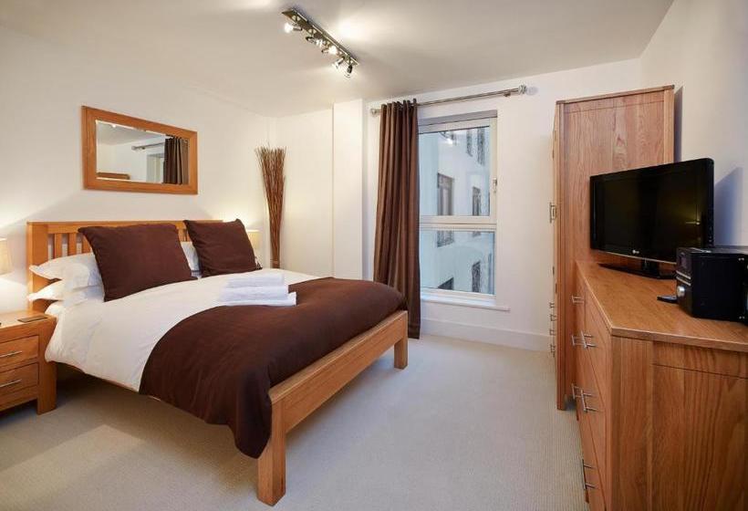 호텔 Skyline Plaza By Flying Butler