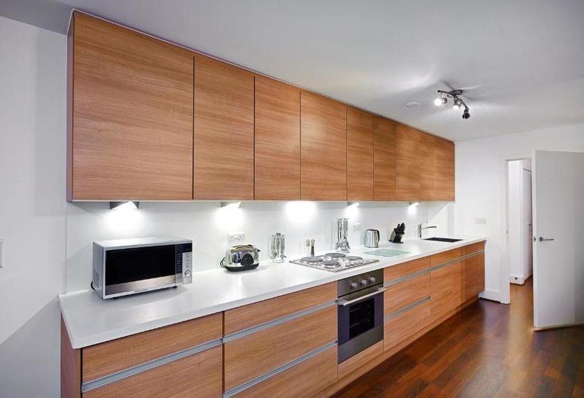 호텔 Skyline Plaza By Flying Butler