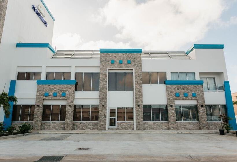 Отель Surfrider Resort