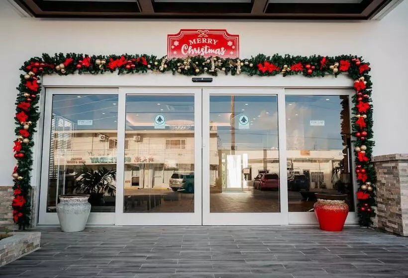 هتل Surfrider Resort