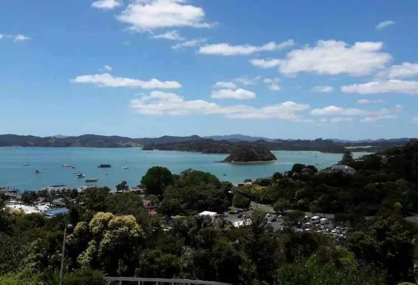 Hotelli Top Of The Bay