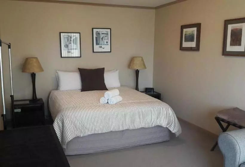 Hotelli Top Of The Bay