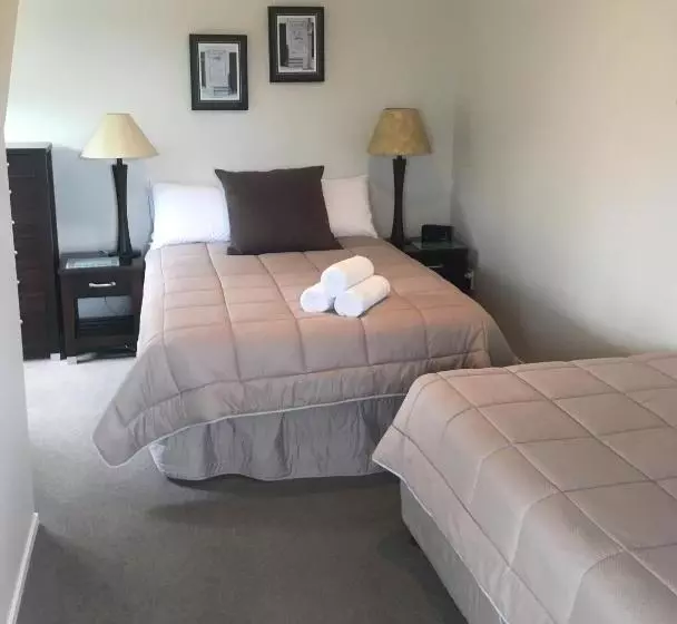 Hotelli Top Of The Bay