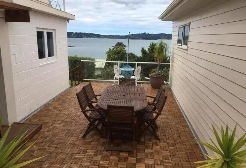 Hotelli Top Of The Bay