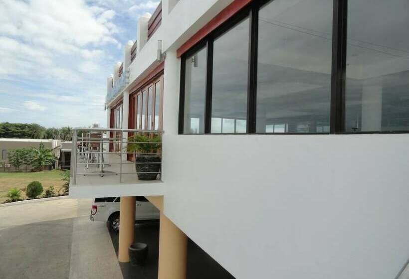 בית מלון כפרי Wailoaloa Seascape