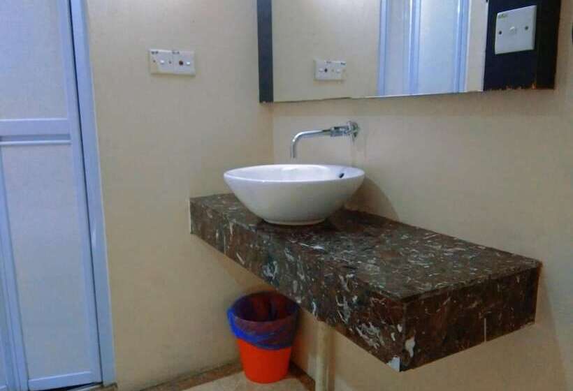 Hotel Zamburger Sg Bakap