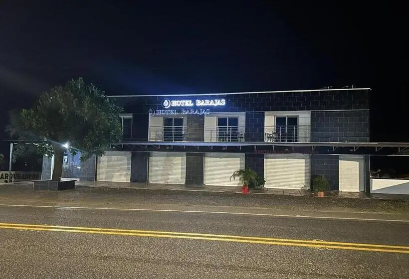 ホテル Barajas