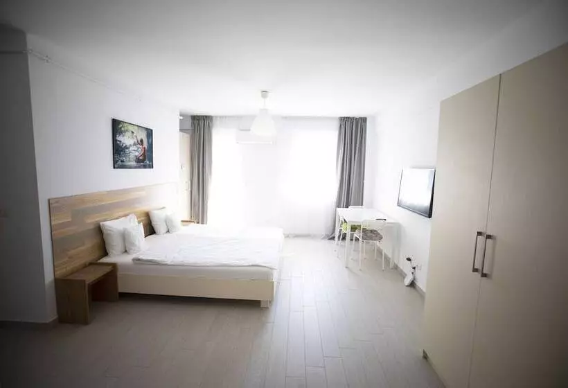 1hotels