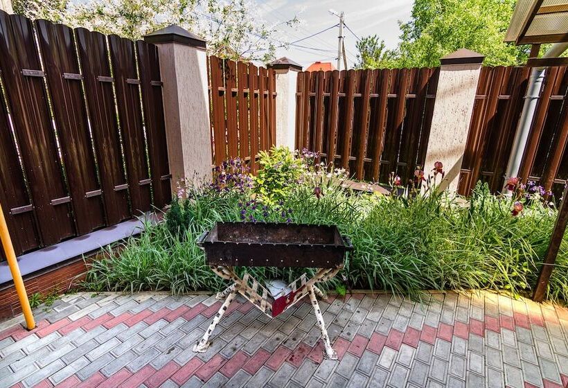 בית מלון כפרי Abagur