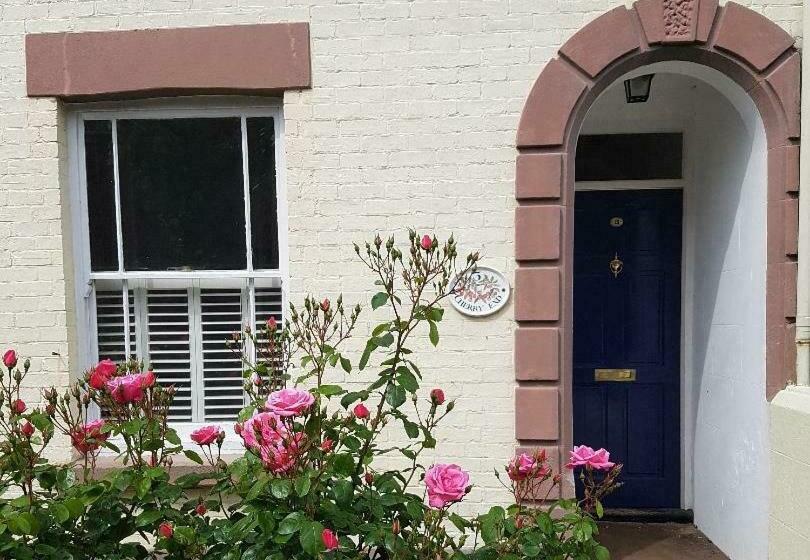 فندق Cherry End Bed And Breakfast