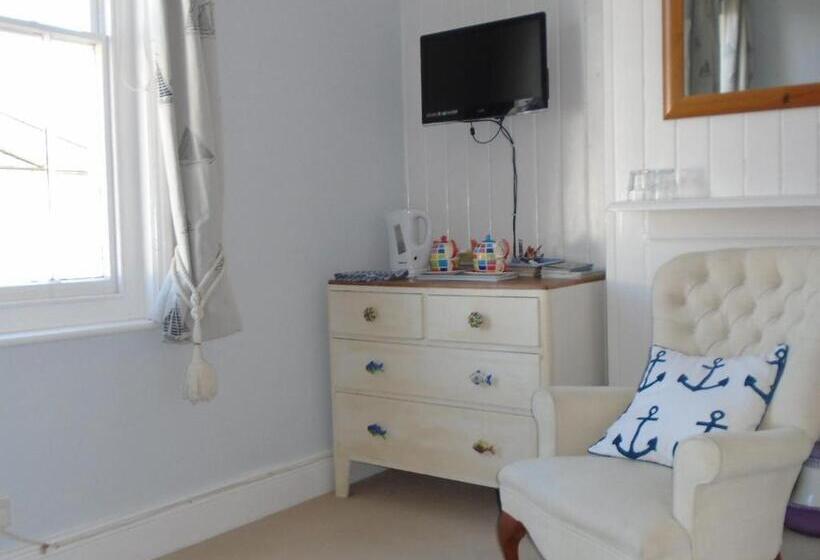 فندق Cherry End Bed And Breakfast