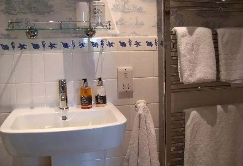 ホテル Coedllys Country House B&b