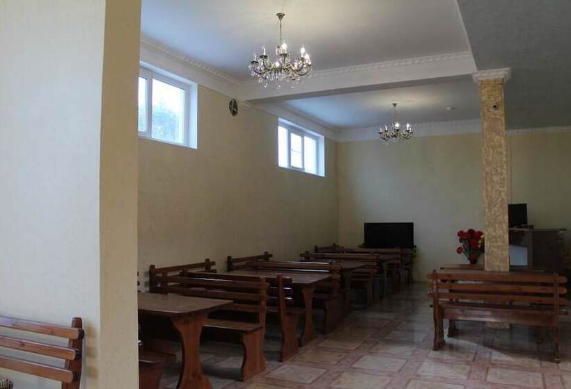 בית מלון כפרי Dyadya Stepa