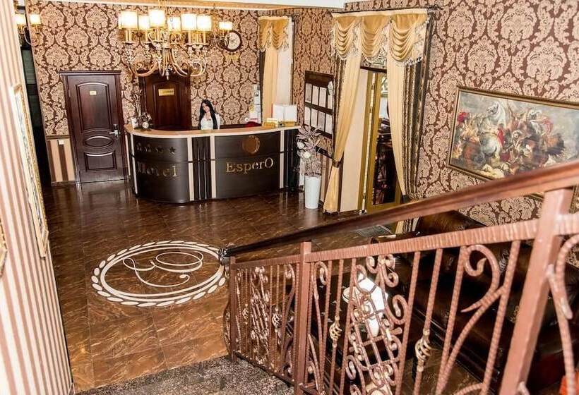 هتل Espero