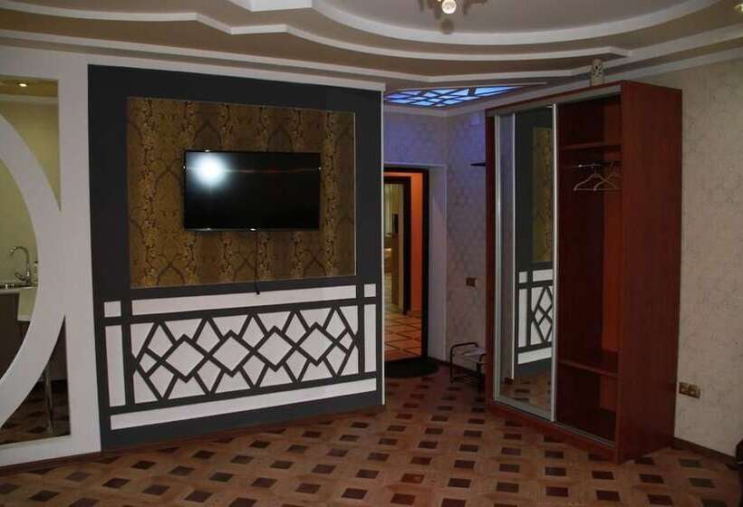 호텔 Guest House Versal