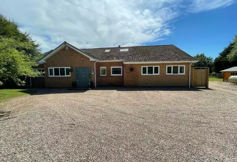 Hotelli Haymills Guesthouse