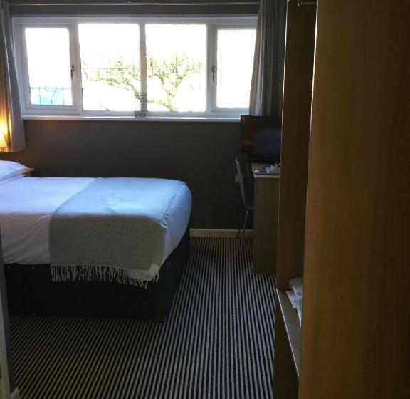 هتل Haymills Guesthouse