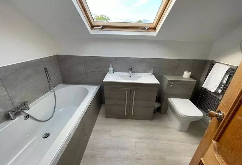 Hotelli Haymills Guesthouse