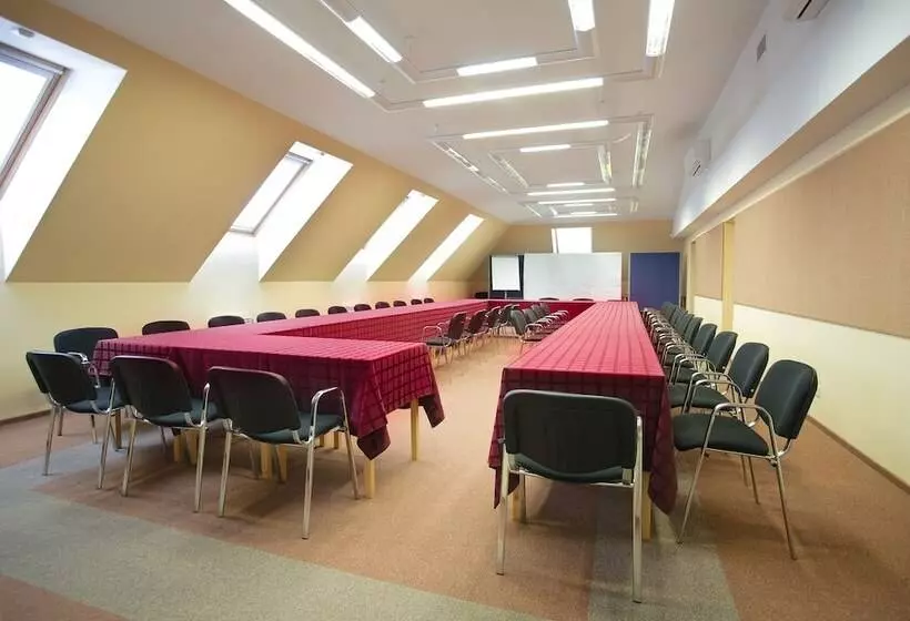 ホテル Kochubey Centre