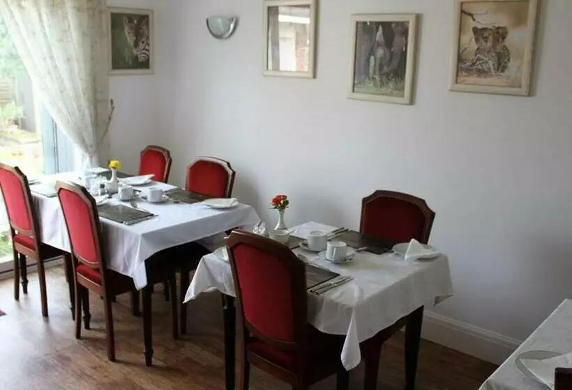 Hotelli Merton House